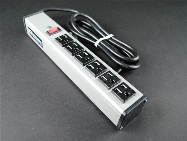  UL207BD 