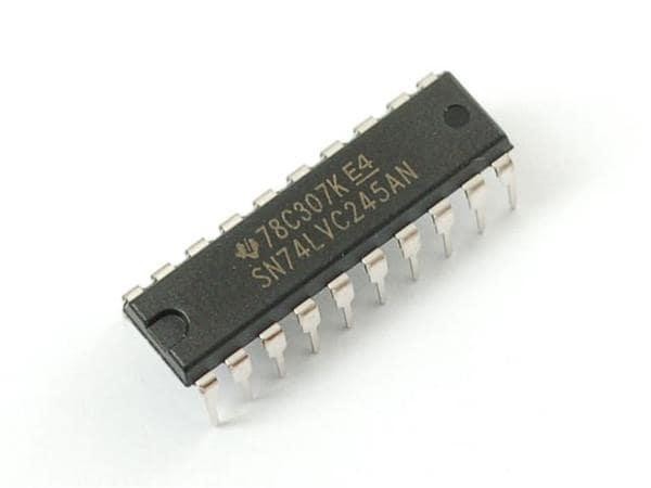  735 