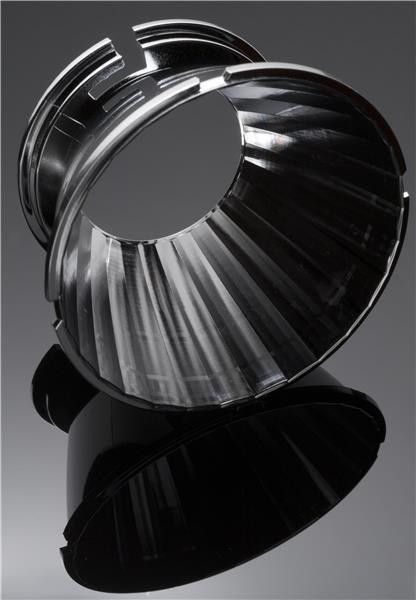  C12597_LENINA-S 