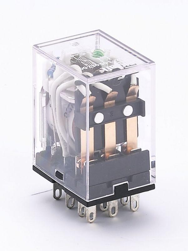  Реле промежуточное ПР-102 3 конт. с инд. LED 5А 24В DC SchE 23223DEK 