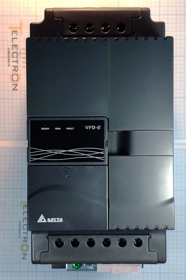  Преобразователь частоты VFD075E43A 