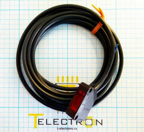  Оптоэлектронный датчик OMRON E3Z-LT81-L 2M 