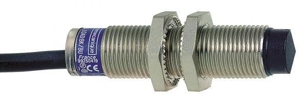  Датчик приближения SchE XS2M12MA250 