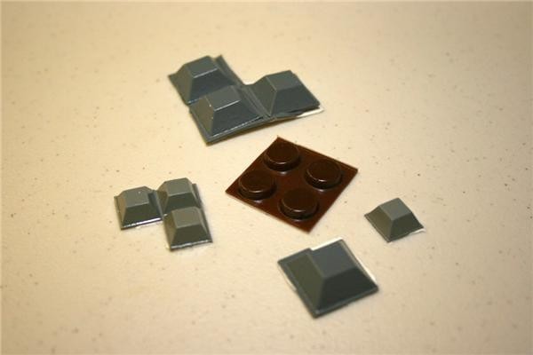  F2-ENCLOSURE-BLACK-FEET 