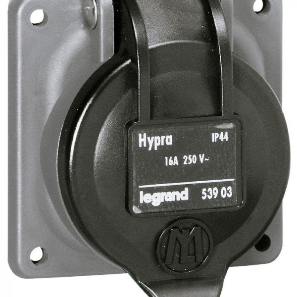  Розетка встраиваемая Hypra 16А 250В 2К+3 IP44 Leg 053903 