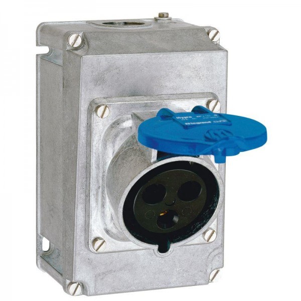  Розетка встраиваемая Hypra 32А 230В 2К+3 IP44 Leg 052732 