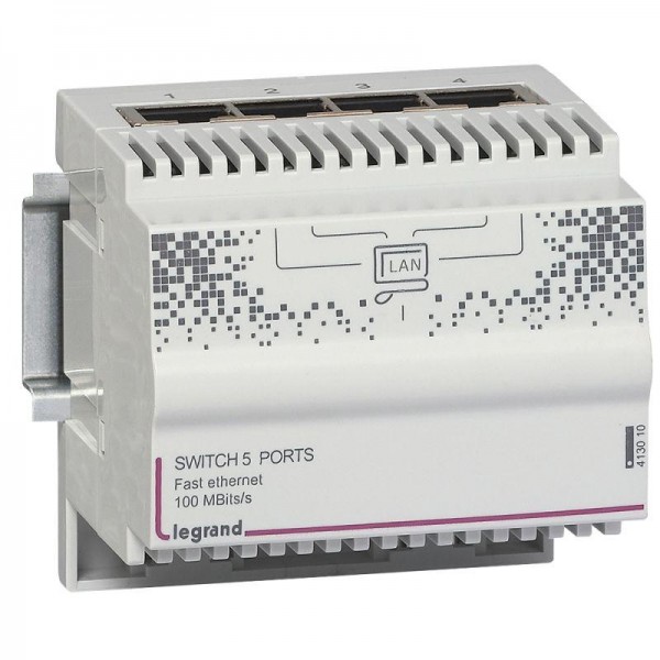  Коммутатор 10/100Мбит 4вых. RJ45. размер: 4DIN Leg 413010 