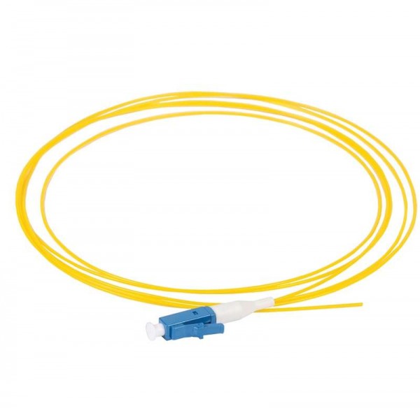  Пигтейл для одномодового кабеля (SM); 9/125 (OS2); LC/UPC; LSZH (дл.1.5м) ITK FPT09-LCU-C1L-1M5 
