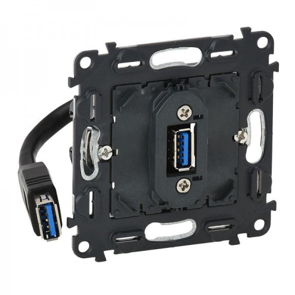  Механизм розетки USB Valena In'matic 3.0 с подключенным кабелем 15см и разъемом Leg 753082 