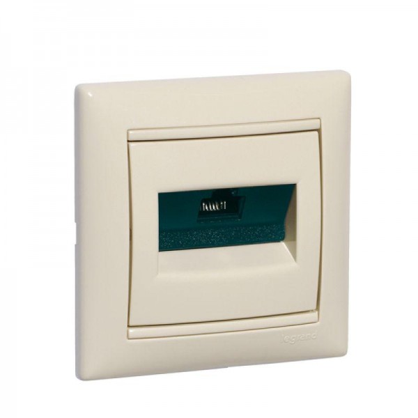  Механизм розетки информ. 1-м СП Valena RJ45 CAT.5E UTP на винтах сл. кость Leg 774138 