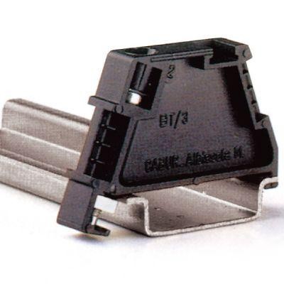  Фиксатор торц BT/3 DKC ZBT003 