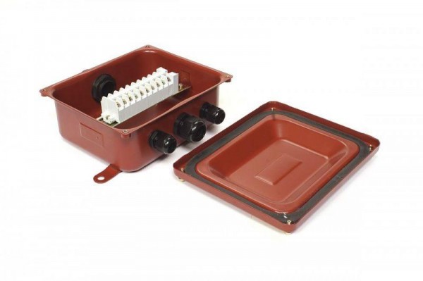  Коробка КС-10 У2 IP54 пласт. ввод ЗЭТАРУС zeta30328 