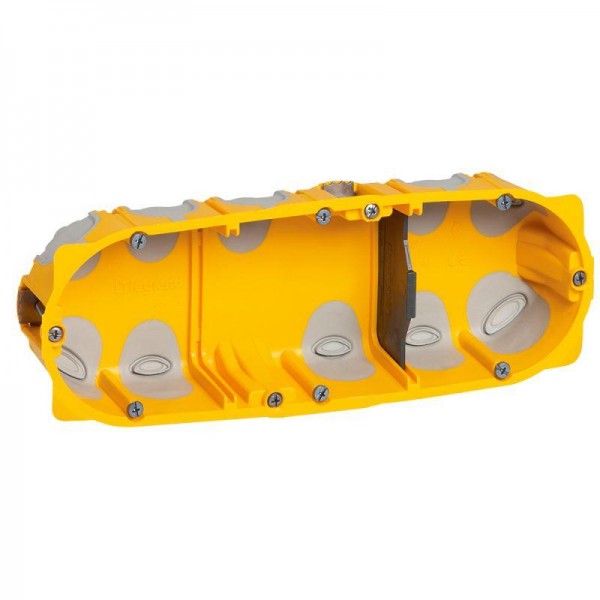  Коробка энергосберегающая эф. Batibox 3п гл.40мм Leg 080023 