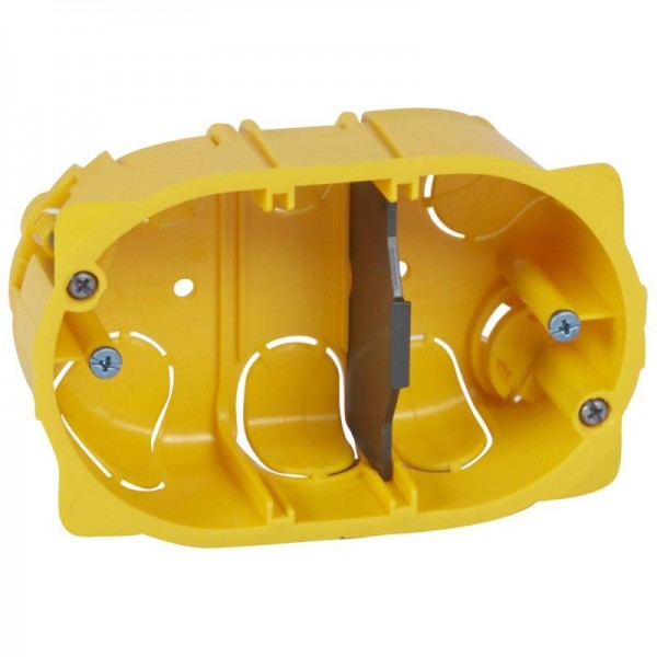  Коробка встр. для сух. перегор. 3п глуб. 40мм Batibox Leg 080049 