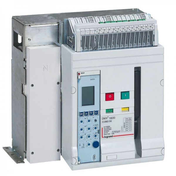  Выключатель автоматический 4п 630А 50кА DMX3 1600 стационарн. Leg 028030 