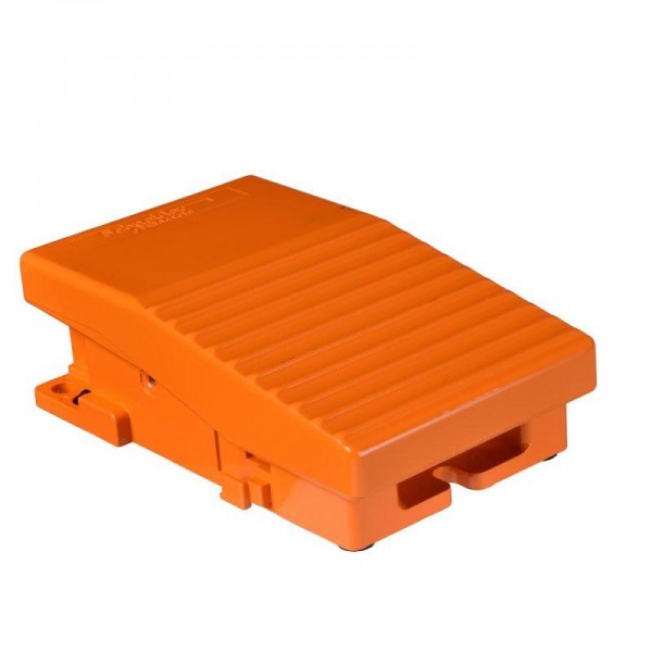  Переключатель педальный 1 шаг 2NC+NO SchE XPER111 
