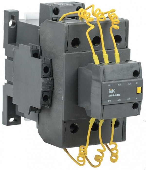  Контактор для конденсаторов КМИ-К 50кВАр ИЭК KKMK-50-230-01 