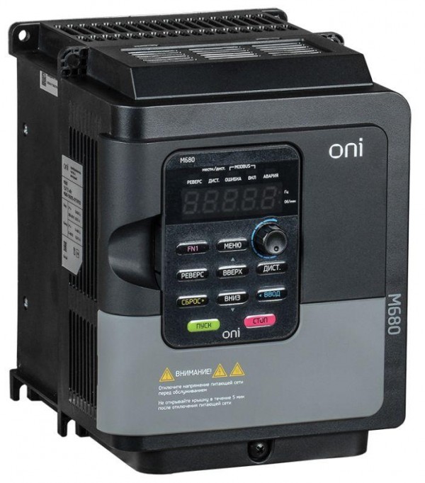  Преобразователь частоты M680 380В 3Ф 2.2-3.7кВт 5.5-6.9А ONI M680-33E022-037TIP20 