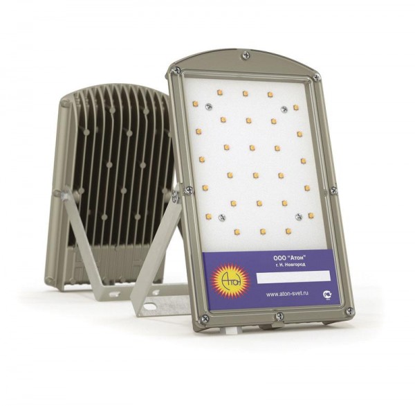  Прожектор LP-03-03/18-220VAC-IP67-EX серия LP-03 18Вт 2000лм LED 4700К 120град. 220В IP65 взрывозащ. 1Ех Атон LP030318220VACIP67EX 