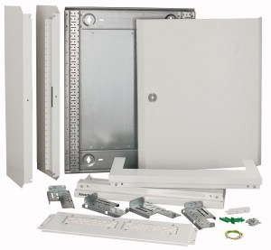  Щит распределительный настенного монтажа 105х805х1065 BP-O-800/10-FLAT EATON 113174 