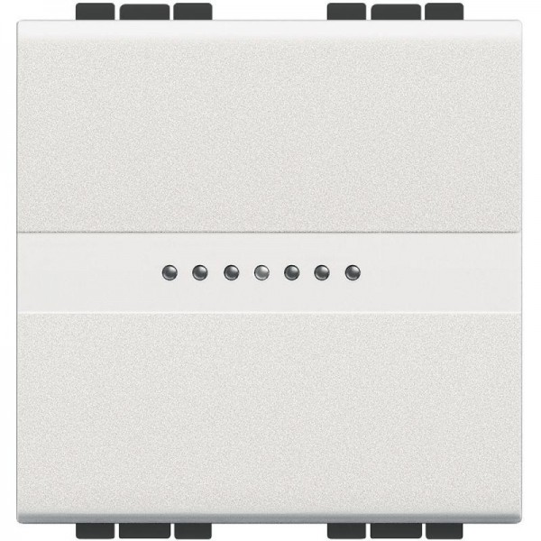  Переключатель промежуточный 1-кл. 2мод. СП LivingLight 16А IP20 Axial авт. клеммы бел. Leg BTC N4054M2 