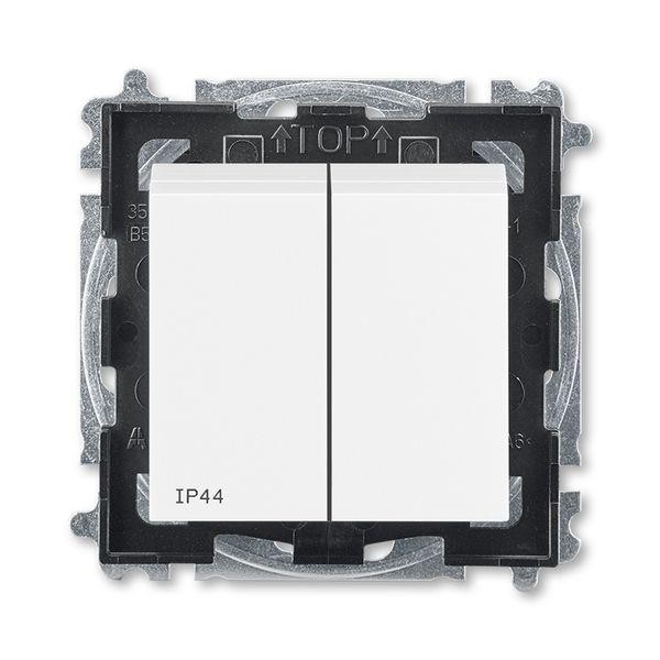  Выключатель 2-кл. Levit IP44 бел./бел. ABB 2CHH595940A4003 
