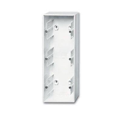  Коробка для открытого монтажа 3 поста Basic 55 альп. бел. ABB 2CKA001799A0976 