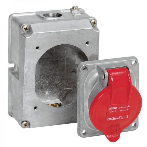  Коробка метал. Hypra 3К+Н+З 16А Leg 052239 