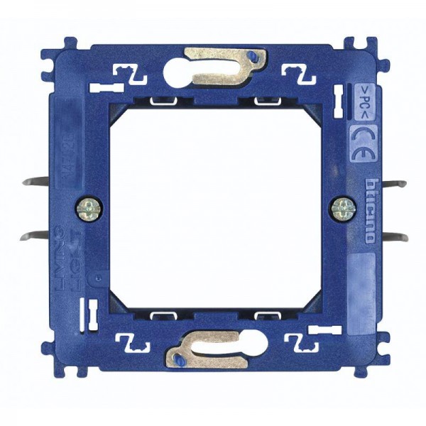  Суппорт пласт. на 2мод. на захватах LivingLight Leg BTC LN4702G 