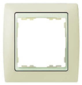  Рамка 3-м Simon82 бел. Simon 82630-30 