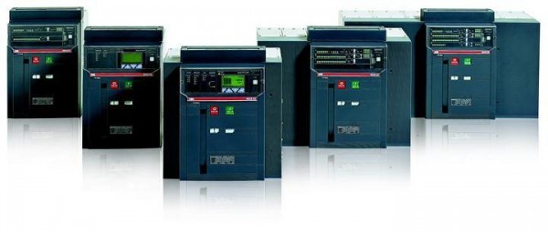  Панель лицевая выключателя Emax E2 3p ABB 1SDA047828R1 