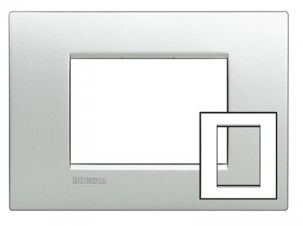  Рамка 3мод. Air LivingLight алюм. Leg BTC LNC4826TE 
