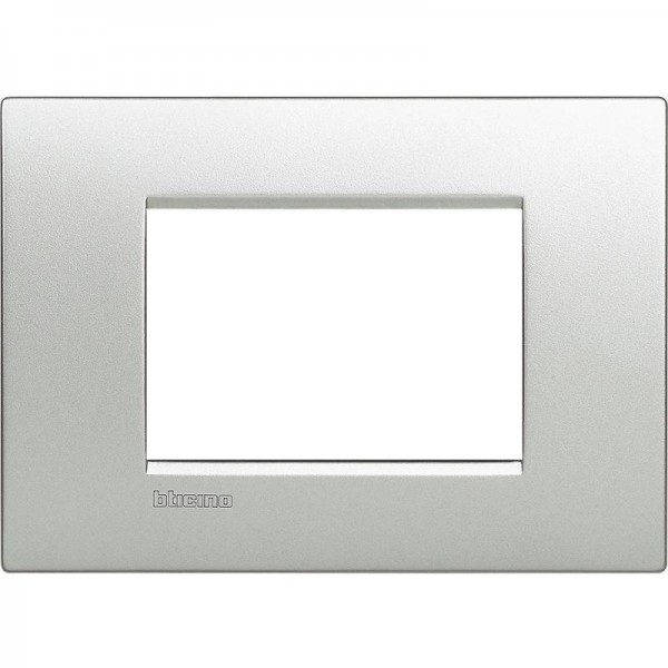 Рамка 3мод. Air LivingLight алюм. Leg BTC LNC4803TE 