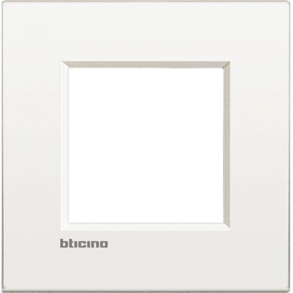  Панель лицевая LL 2мод. бел. Leg BTC LNE4802BN 