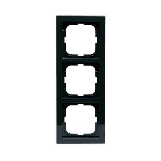  Рамка 3-м Impressivo антрацит ABB 2TKA000372G1 