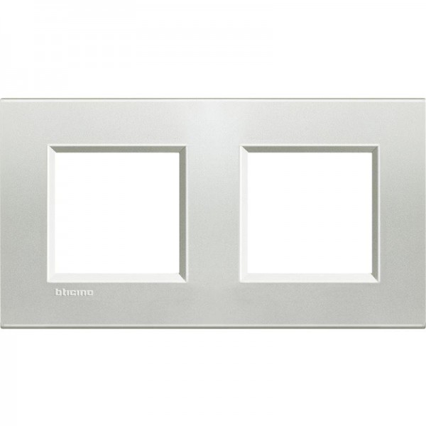  Рамка 2-м LivingLight прямоугол. серебро Leg BTC LNA4802M2AG 