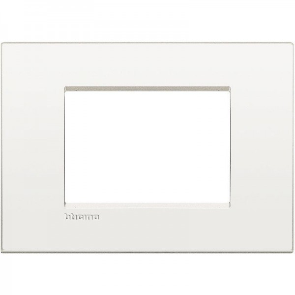  Рамка 3мод. Air LivingLight бел. Leg BTC LNC4803BN 