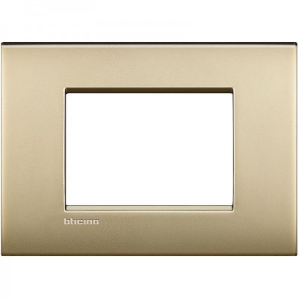  Рамка 3мод. Air LivingLight матовое золото Leg BTC LNC4803OF 