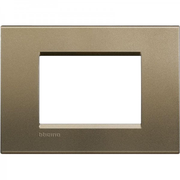  Рамка 3мод. LivingLight прямоугол. корич. шелк Leg BTC LNA4803SQ 
