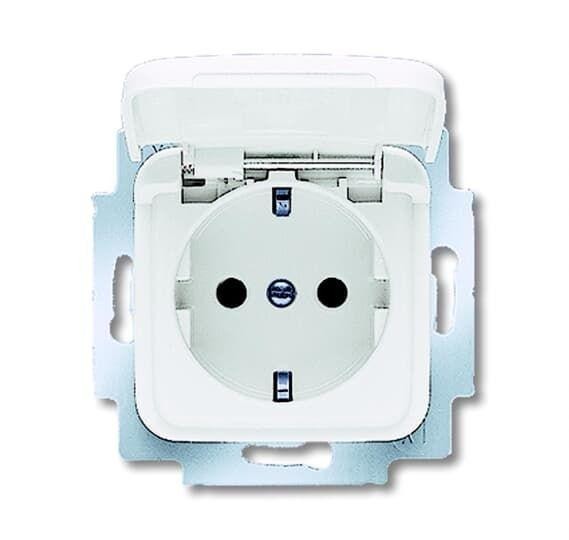  Розетка SCHUKO 16А 250В с защ. шторками с крышкой Reflex SI альп. бел. ABB 2CKA002013A5314 