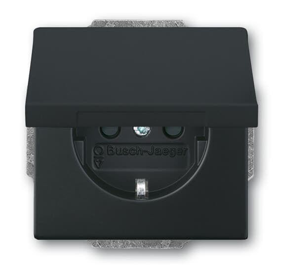  Розетка SCHUKO 16А 250В с защ. шторками с крышкой future черн. бархат ABB 2CKA002018A1523 