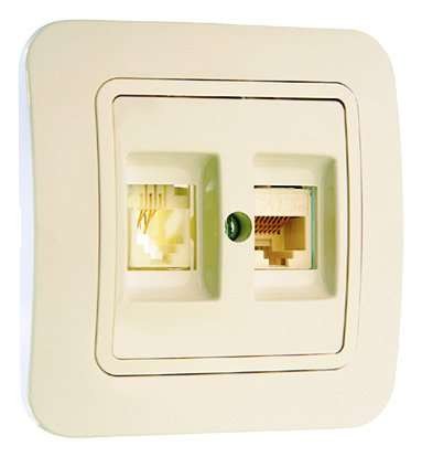  Розетка Lillium 16А IP20 CAT5e+TF евро крем/крем Makel 70237 