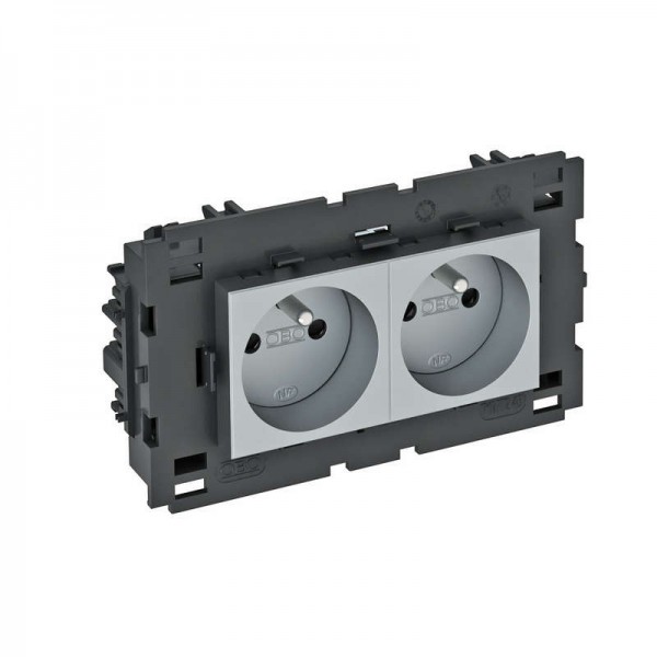  Розетка 3-м 0град. Modul45connect франц. стандарт 250В 16А серебр. OBO 6120632 
