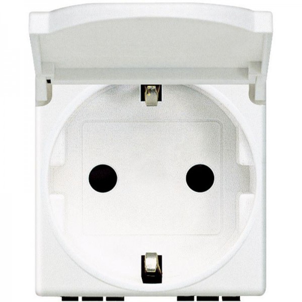  Розетка LivingLight 2К+3 с защ. крышкой бел. Leg BTC N4141PW 