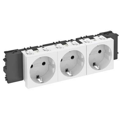  Розетка 3-м Modul45connect 16А 250В STD-D0C SRO3 0град. с заземл. красн. OBO 6120388 