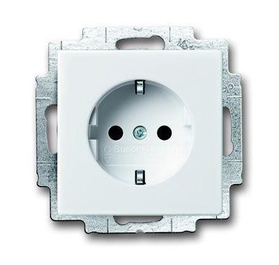 Розетка Schuko Future/solo 16А 250В с LED подсвет. альп. бел. ABB 2CKA002013A5294 