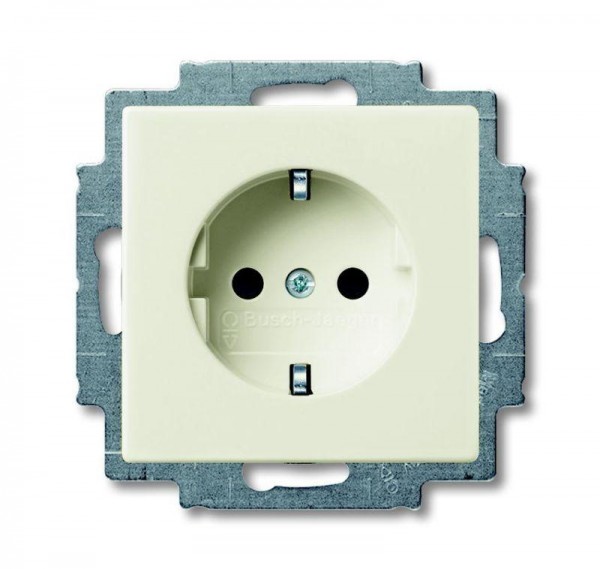  Розетка Schuko Basic 55 16А 250В защ. шторки chalet-white ABB 2CKA002013A5339 