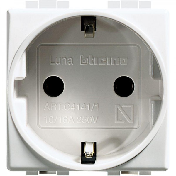  Розетка Schuko 16А 250В AC с защ. шторки Leg BTC C4141 