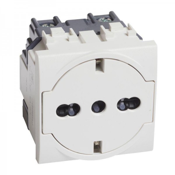  Розетка 2К+З LivingLight 16А 250В бел. Leg BTC N4140/16F 