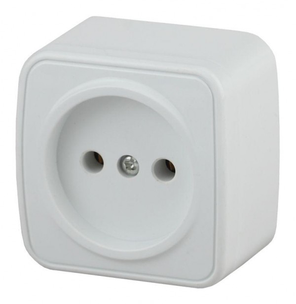  Розетка ОП Polo 2P 3-201-01 16А-250В IP20 бел. Intro Б0036097 